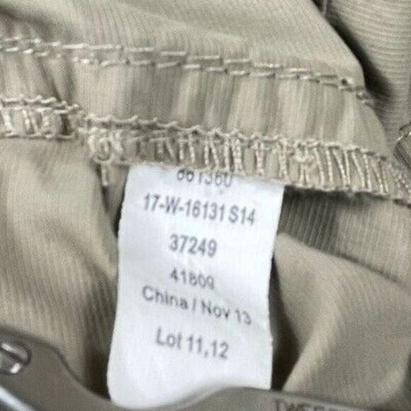 REI Women's Classic Sahara Cargo Pants Size 8 Convertible Shorts Khaki Beige EUC - Picture 11 of 16